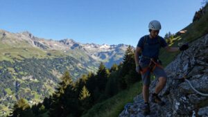 Mehr über den Artikel erfahren Klettersteig Schweiz Anfänger: Die einfachsten Klettersteige für Einsteiger